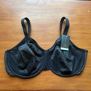 NWT Wacoal Visual Effects Minimizer Bra 34I